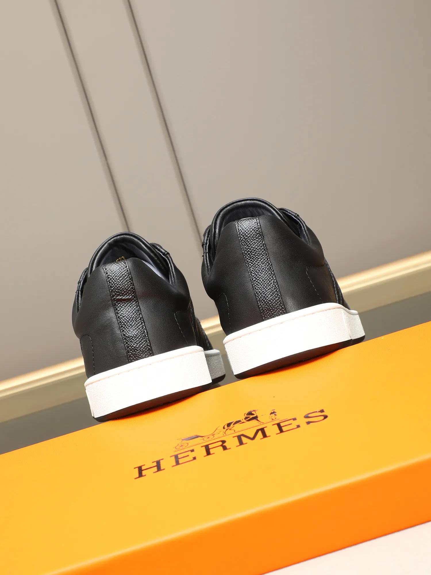 Men's shoes 💰720 [HERMES] Hermès - High-end quality original 🔍🔍🔍 casual sneakers - Upper: 🔝 Napa calfskin, shoe body sewn with brand 'H' totem - Lining: water-dyed cowhide - Outsole: original TPR. :38-44 (45, can be customized)